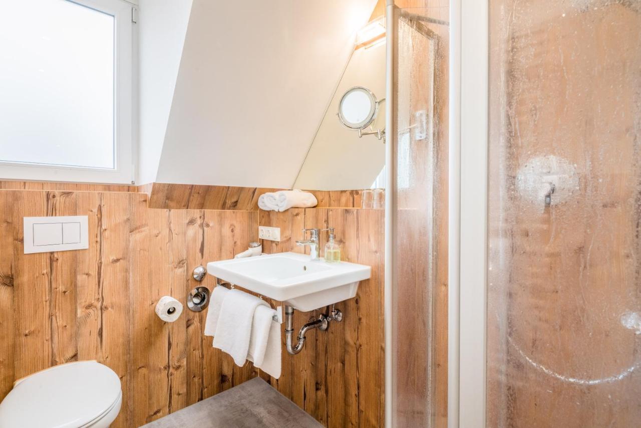 Hatzels Haeuschen Zirndorf Bagian luar foto