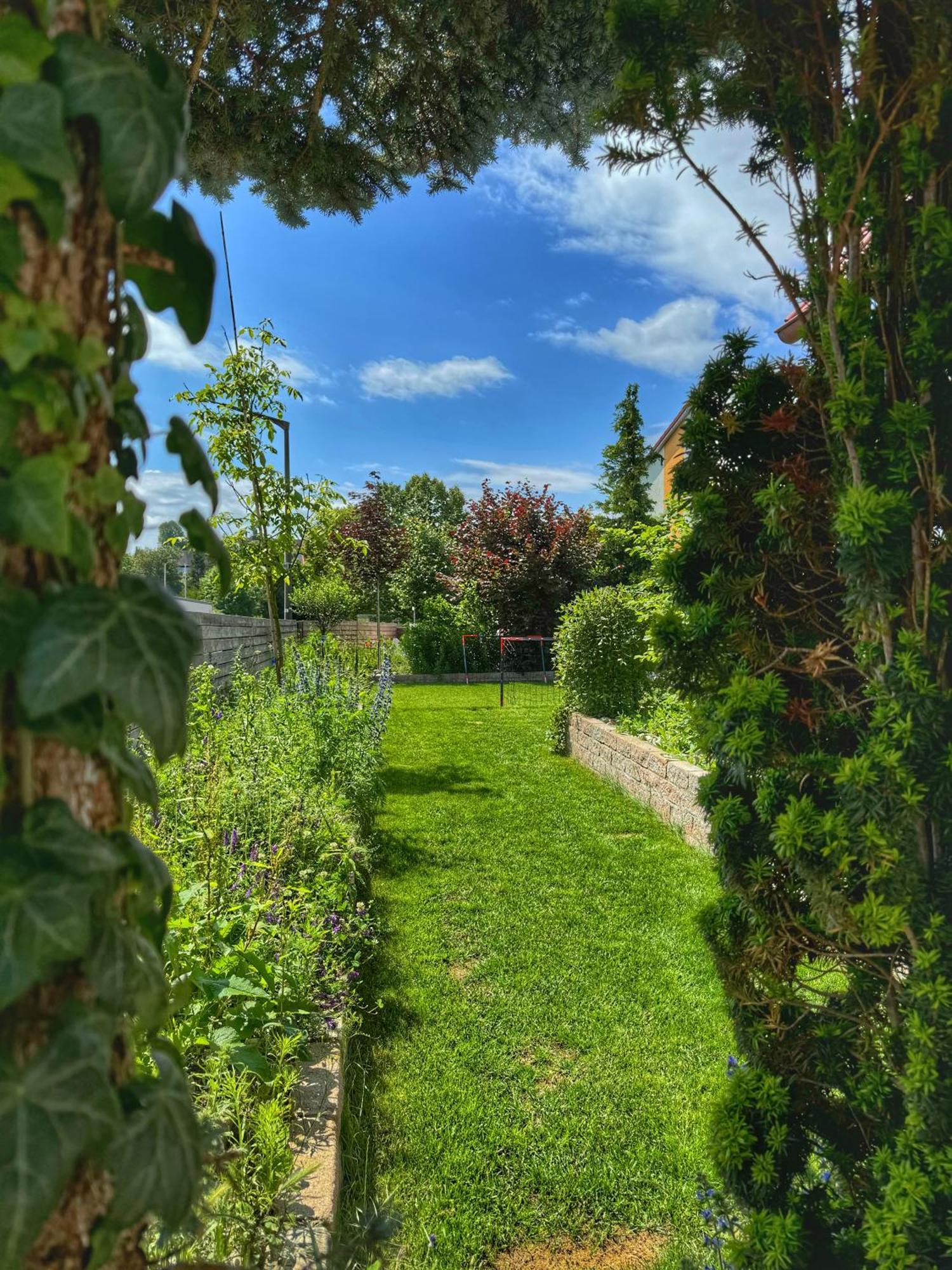 Hatzels Haeuschen Zirndorf Bagian luar foto